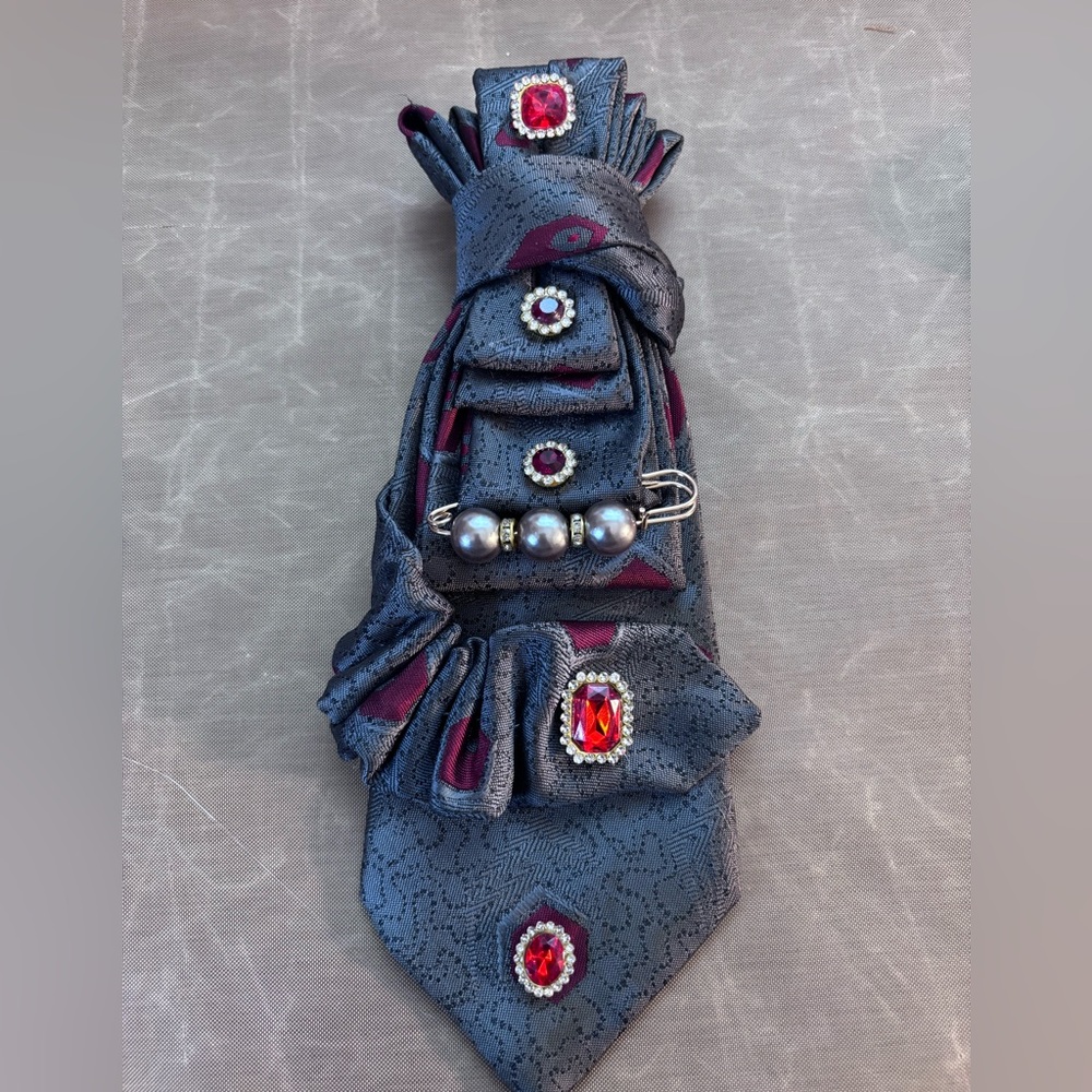 Women’s Decorative Navy Blue Brooch Tie Accessory with Red Gem Accents